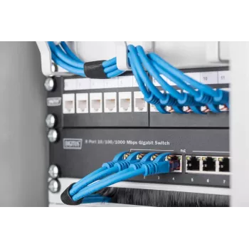 DIGITUS L2 hallatav Gigabit Ethernet PoE lüliti 8-pordiline PoE, 10-tolline 80W PoE eelarve