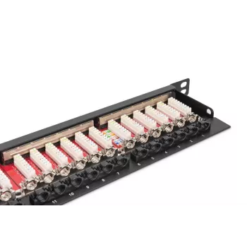 DIGITUS Patch paneel CAT6a varjestatud 24-pordine 0.5U (dn91624sslea)