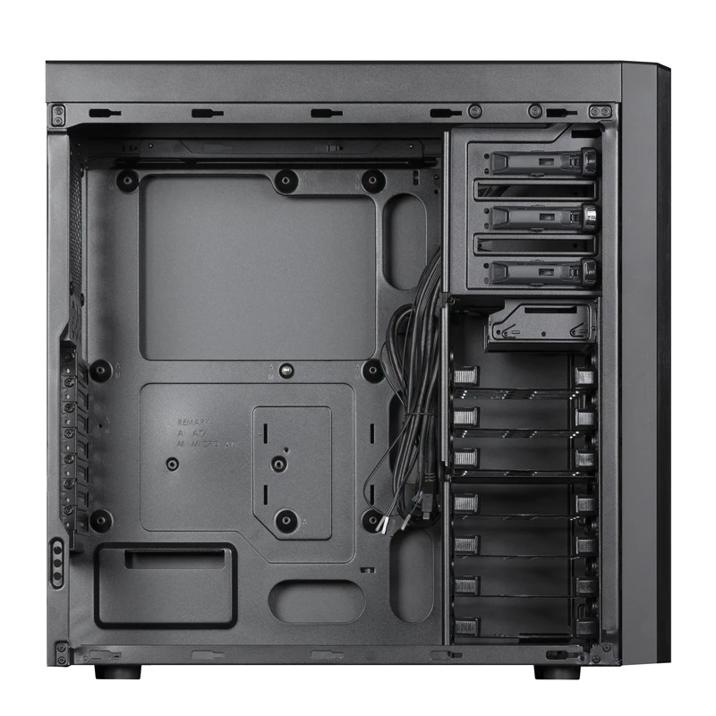 PC Case CHIEFTEC CW-01B-OP Torn Must — SPCC, 7×3,5-tollist sahtlit, 7×2,5-tollist sahtlit, 3×5,25-tollist sahtlit, GPU kuni 410 mm