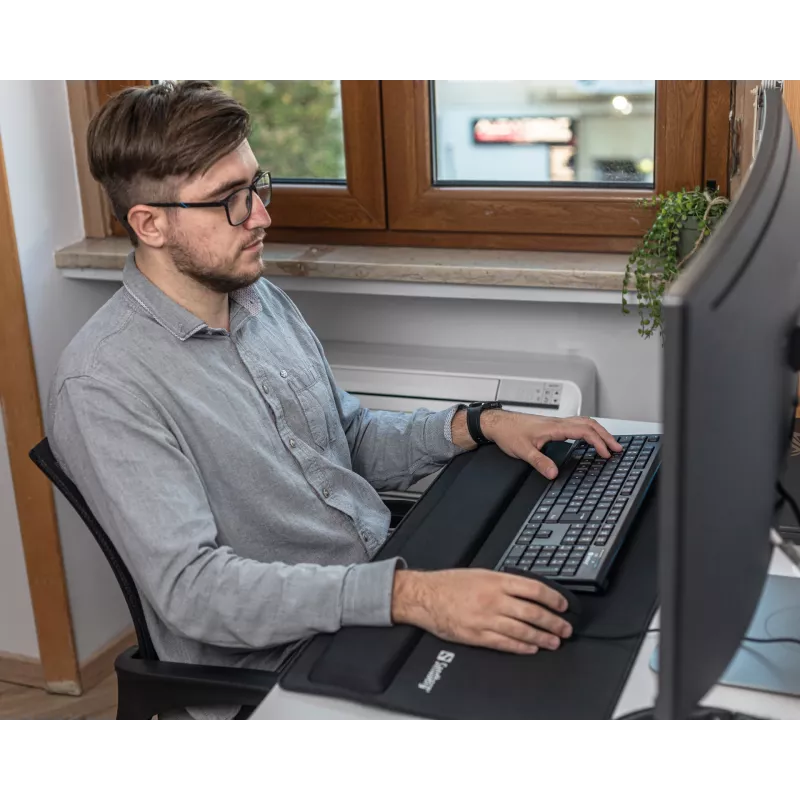 Sandberg Desk Pad Pro XXL, must, ühevärviline, randmetugi, libisemiskindel alus, mängurite hiirematt