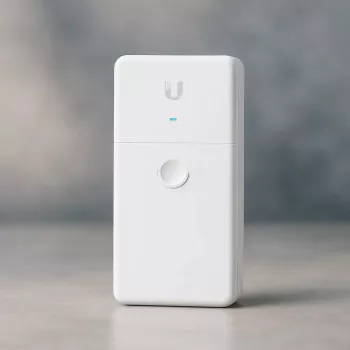 Ubiquiti pikamaa Etherneti repiiter UACC-LRE