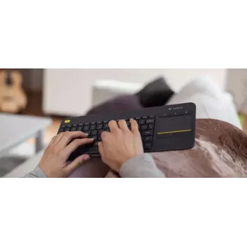 LOGITECH juhtmevaba puuteklaviatuur K400 Plus – must – QWERTZ saksa