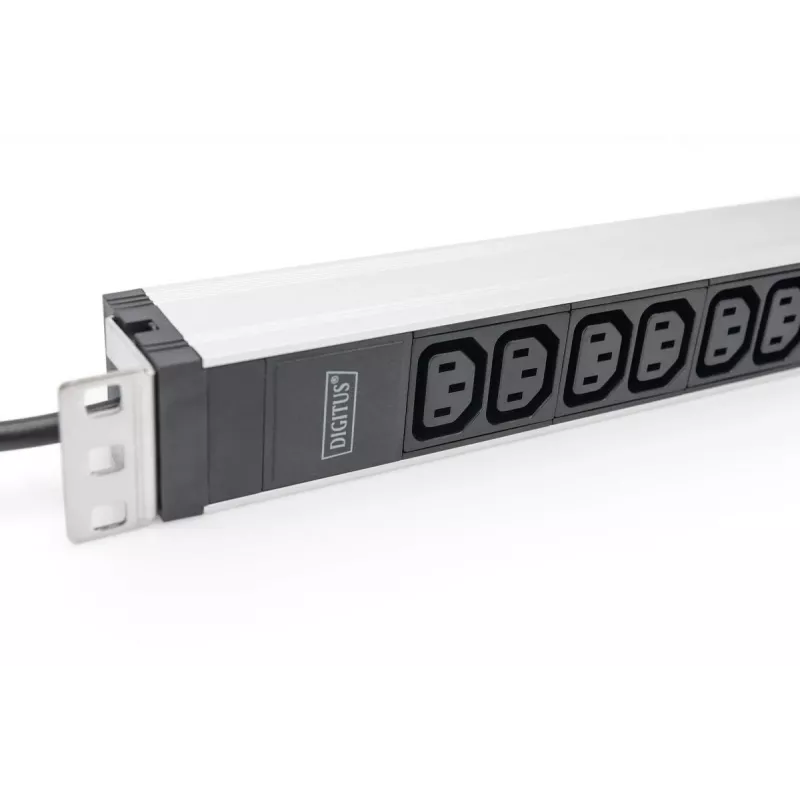 DIGITUS 1U alumiiniumist PDU rack'i paigaldatav 12x C13 16A 230VAC 50/60Hz kaitsekontakt