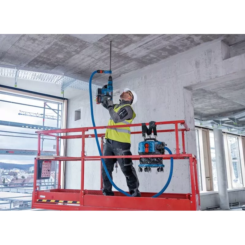 Bosch GAS 18V-12 MC Professional 12 l silindertolmuimeja kuivaks ja märjaks puhastuseks, komplekt