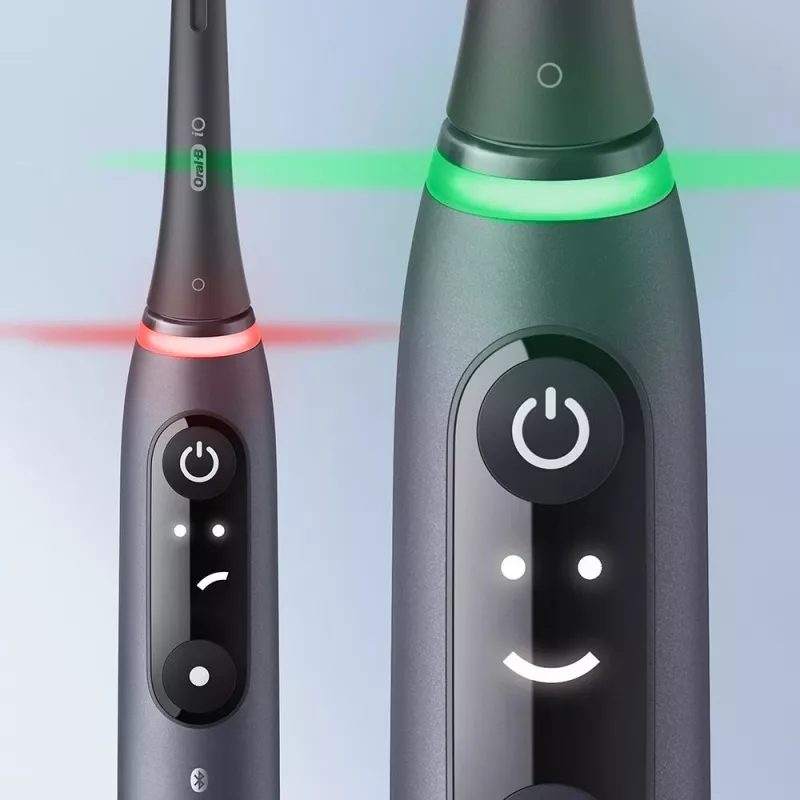 Oral-B iO elektriline hambahari Täiskasvanutele Pöörlev hambahari Must