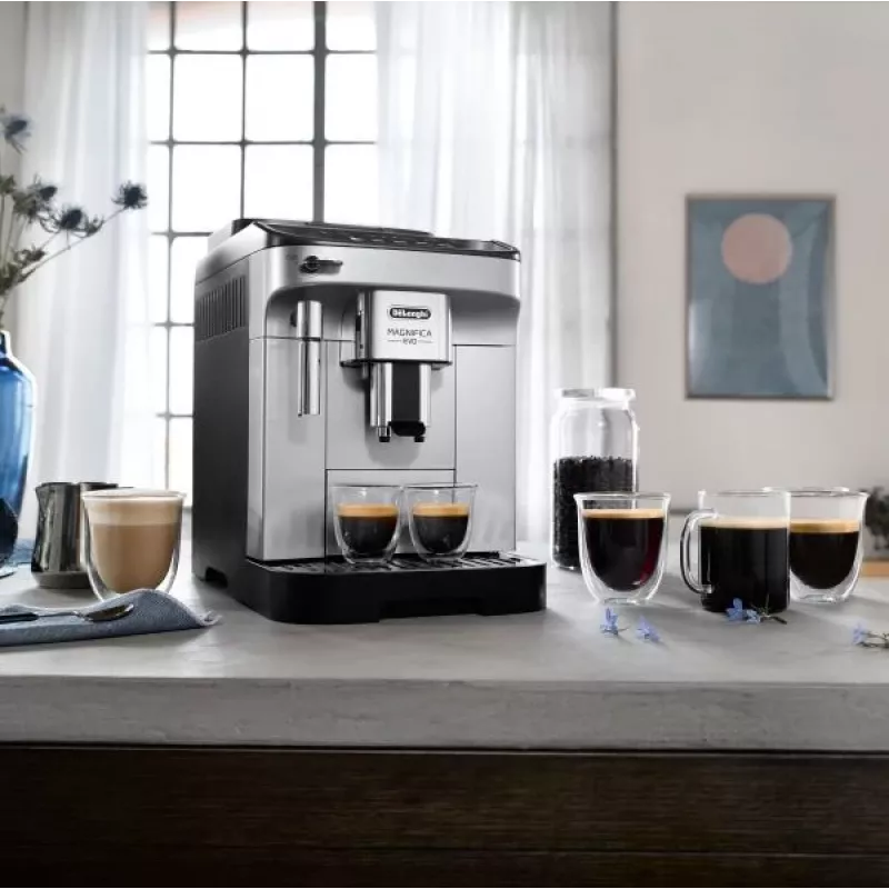 Kombineeritud espressomasin De’Longhi Magnifica ECAM290.31.SB — 1,8 L veepaak, 250 g oanõu, 15 baari, 2 tassi