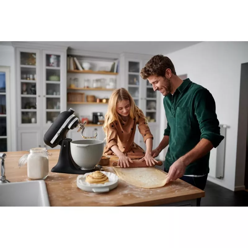 Köögikombain KITCHENAID ARTISAN 5KSM185PS — 4,8 L roostevabast terasest kauss, 300 W, 10 kiirust, must