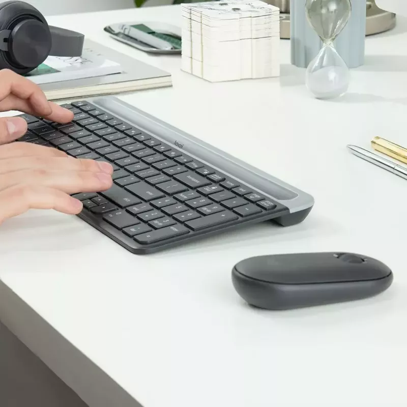 Logitech MK470 juhtmeta klaviatuur+hiir, grafiit, hiir kaasas, QWERTY US, USB