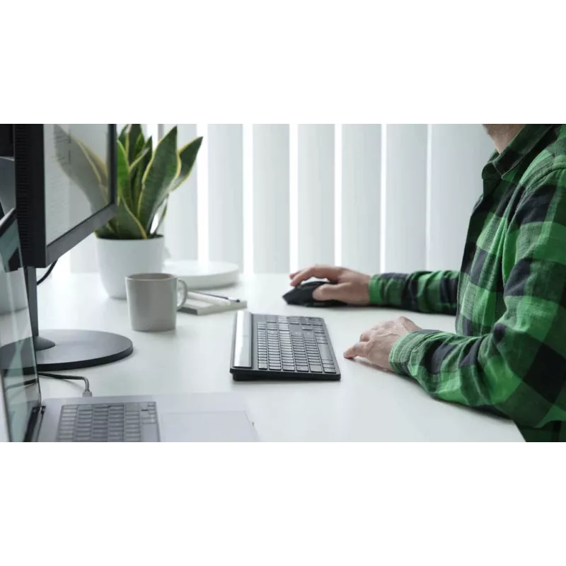 Targus Sustainable Energy Harvesting EcoSmart klaviatuur universaalne Bluetooth QWERTY Nordic must