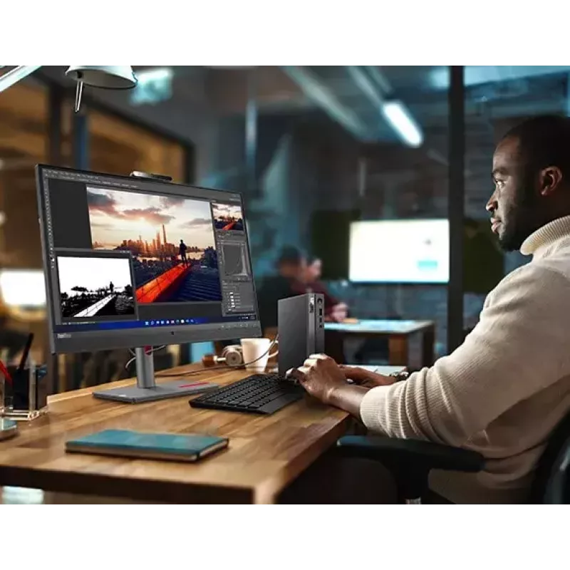Lenovo ThinkCentre neo 50q Gen 4 Intel® Core™ i5 i5-13420H 8 GB DDR4-SDRAM 256 GB SSD Windows 11 Pro Mini PC Must