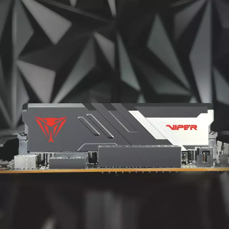 Lauaarvuti DDR5 muutmälu PATRIOT Viper Venom 64 GB (2x32 GB) 6000 MHz CL36 1,35 V jahutusradiaatoriga