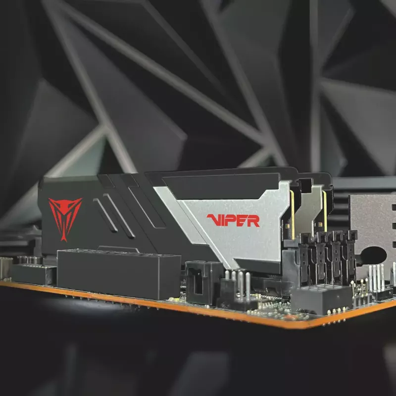 Lauaarvuti DDR5 muutmälu PATRIOT Viper Venom 64 GB (2x32 GB) 6000 MHz CL36 1,35 V jahutusradiaatoriga