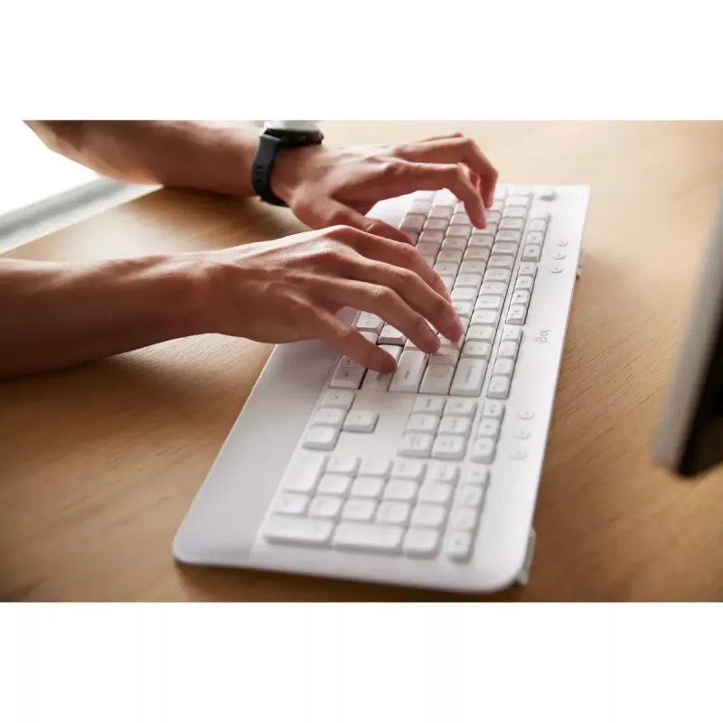 Logitech Signature MK650 Combo for Business – täissuuruses traadita klaviatuur ja hiir