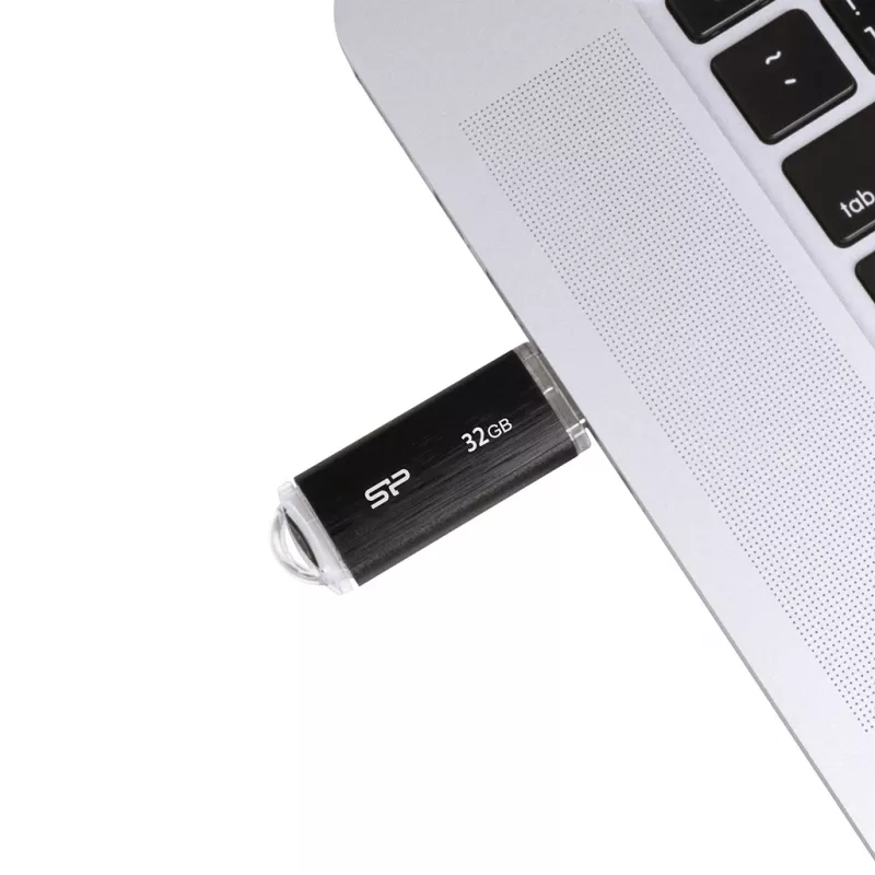SILICON POWER Ultima U02 - 32 GB USB-mälupulk - USB 2.0 - Must