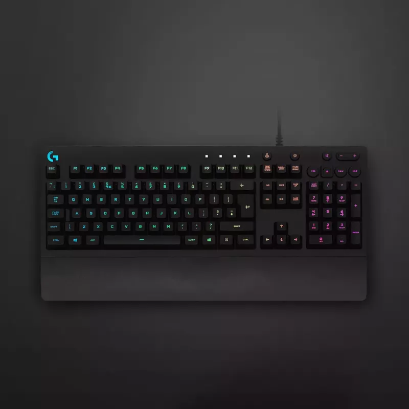 Mänguklaviatuur Logitech G G213 Prodigy täissuuruses RGB LED juhtmega