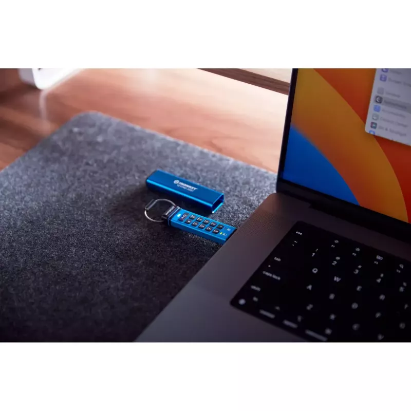 Kingston Technology IronKey 256GB USB-C klahvistikuga 200C, FIPS 140-3 tase 3, AES-256
