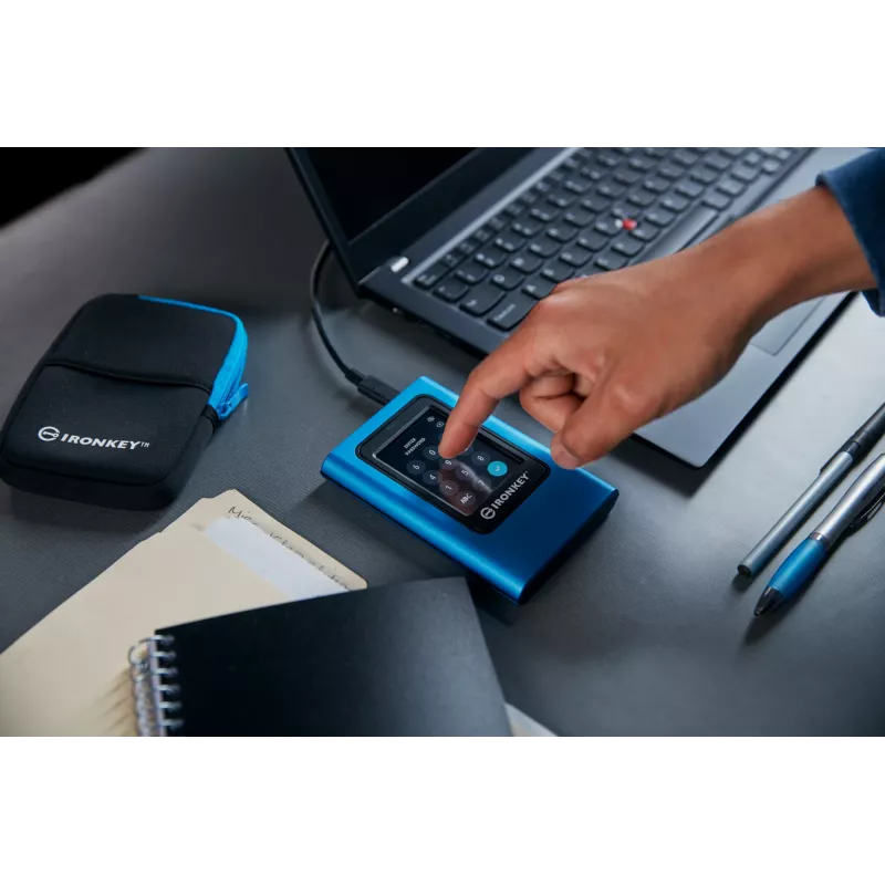 Kingston Technology IronKey 960GB Vault Privacy 80 XTS-AES 256-bit krüptitud väline SSD