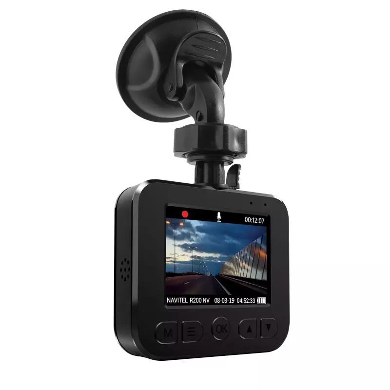 Dashcam Navitel R200 NV — Full HD 1920×1080, 140° vaade, 2-tolline ekraan, MicroSD kuni 64 GB, aku ja sigaretisüütaja toide