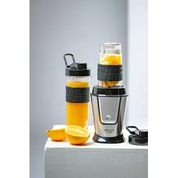 Spordiblender Adler AD 4081 — kaasaskantav personalblender, 800 W tippvõimsus, 0,57 l tops, roostevabast terasest tera, 2 pudelit
