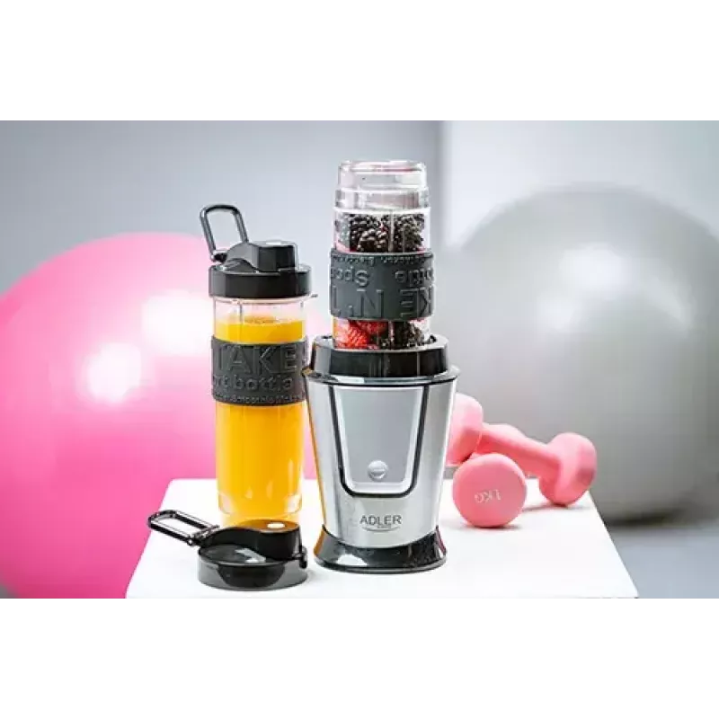 Spordiblender Adler AD 4081 — kaasaskantav personalblender, 800 W tippvõimsus, 0,57 l tops, roostevabast terasest tera, 2 pudelit