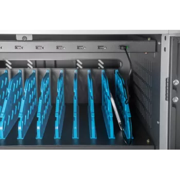 DIGITUS laadimiskäru 30 laadimisalusega, 15.6 tolli, must 1100 x 700 x 650 mm, sisaldab USB, PDU, ventilaator