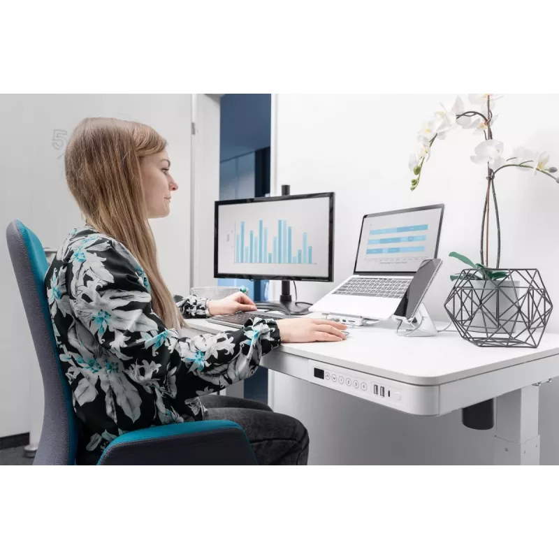 DIGITUS elektriliselt reguleeritava kõrgusega laud 120x60x12cm USB-ga valge