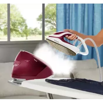 Tefal GV9220 aurutriikimisjaam 2600 W Durilium AirGlide Autoclean tallaga Burgundia, Valge