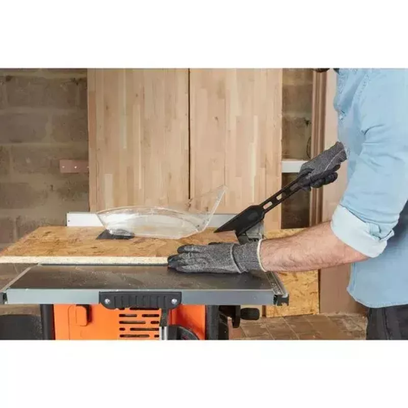 Lauasaag Must & Decker BES720-QS — 1800 W, 25.4 cm saeketas, 8.5 cm lõikesügavus, põrandal seisev, laua pikendusega