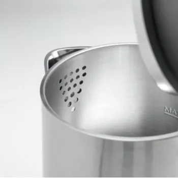 Gorenje K15DWS elektriline veekeetja 1,5 l 2200 W must, roostevaba teras