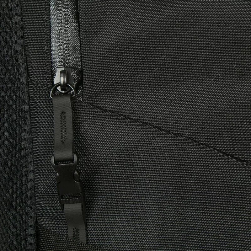Seljakott Targus Terra EcoSmart 40,6 cm 16 tolli must 2 lahtrit
