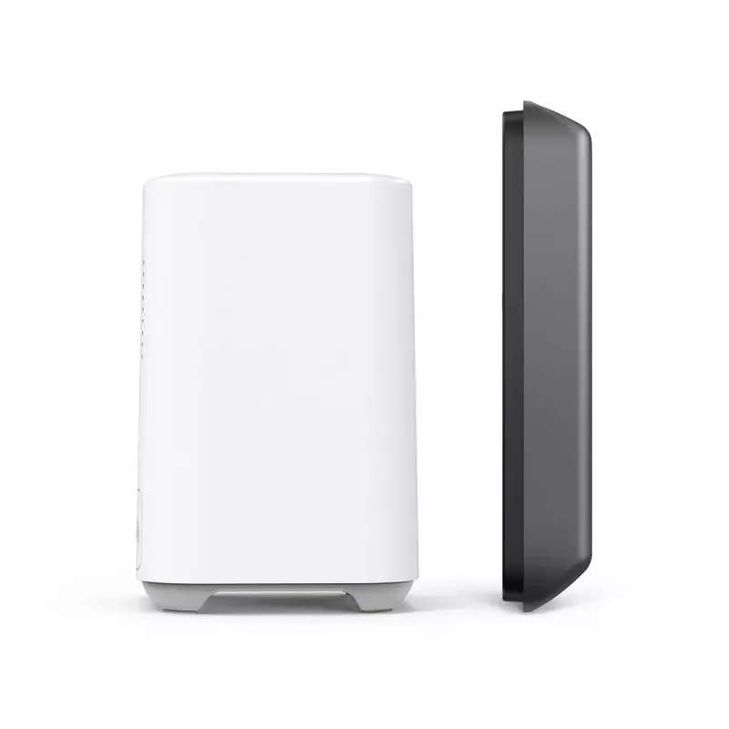 Eufy E8213 turvakaamera must valge kahekordne liikumistuvastus 16 GB