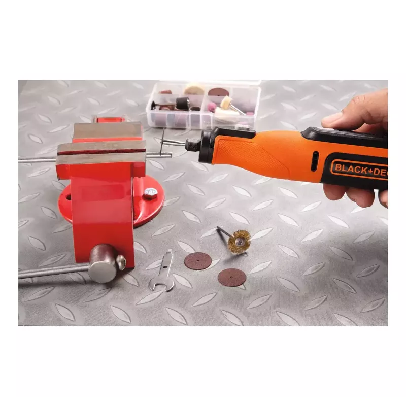 Power engraver Must & Decker BCRT8I-XJ — käsigraveerija, täppis, kerge disain
