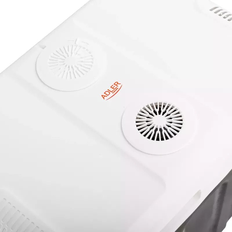 Kaasaskantav jahuti Adler AD 8090 — 40 L 12 V auto külmik, Peltier-jahutus, 220–240 V vooluvõrk, rattad