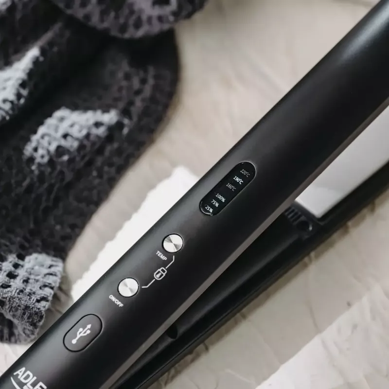 Juhtmeta juuksesirgendaja Adler AD 2327 — Keraamiline kuumutussüsteem, 160–220 °C, USB-laadimine
