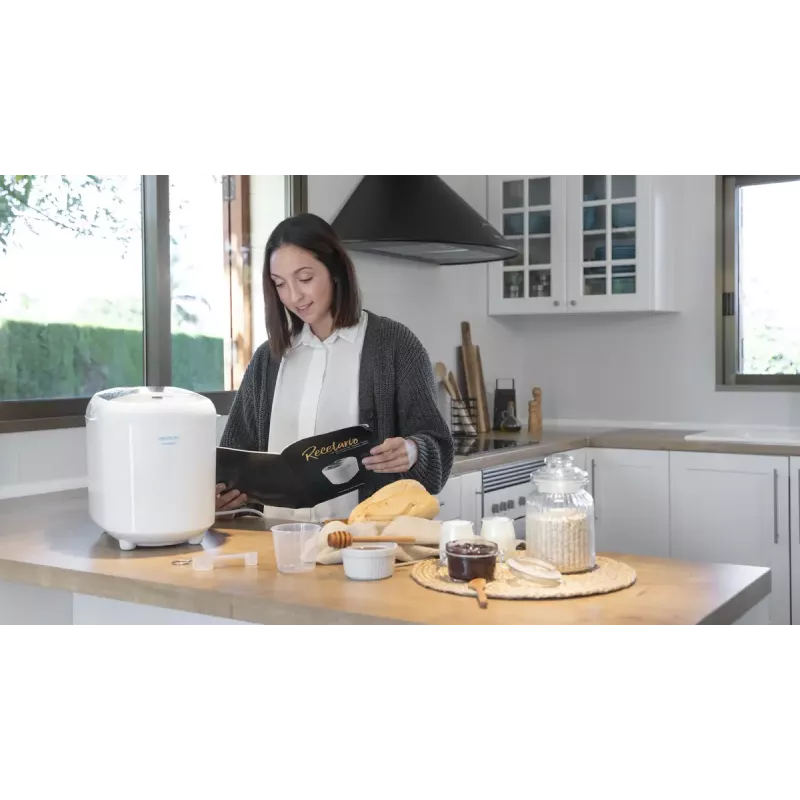 Leivaküpsetaja CECOTEC Bread&Co 1000 Delicious — 550 W, max 1 kg, valge