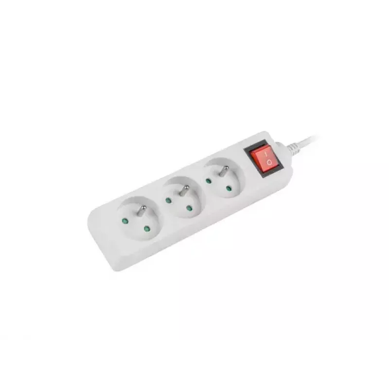 Lanberg PS1-03E-0150-W toitepikendus 1,5 m 3 vahelduvvoolu pistikupesa siseruumidesse valge
