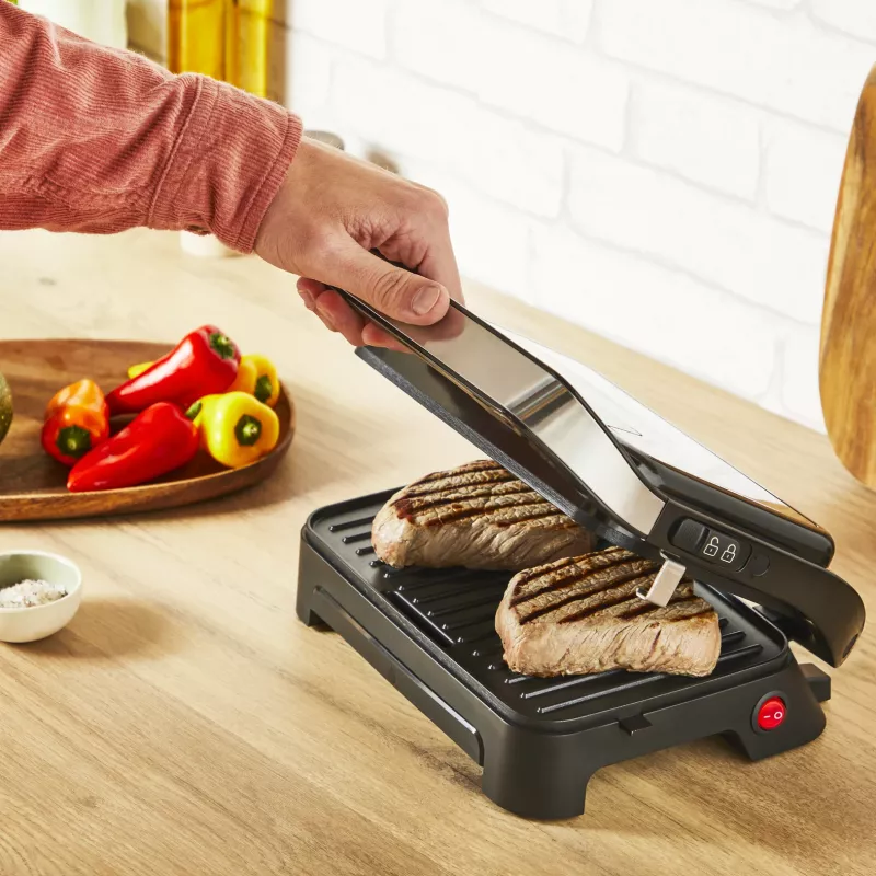 Kontaktgrill Tefal Inicio Compact GC270D10 — ristkülikukujuline 1000W, restipealne, must/roostevaba teras