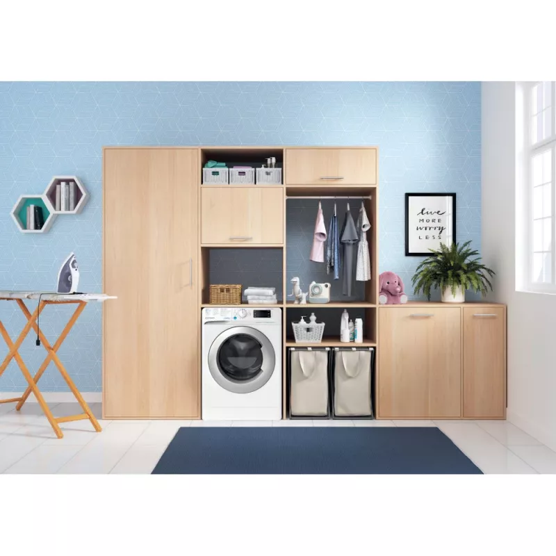 Indesit BDE 76435 WSV EE pesumasin-kuivati Eraldiseisev Eestlaetav Valge