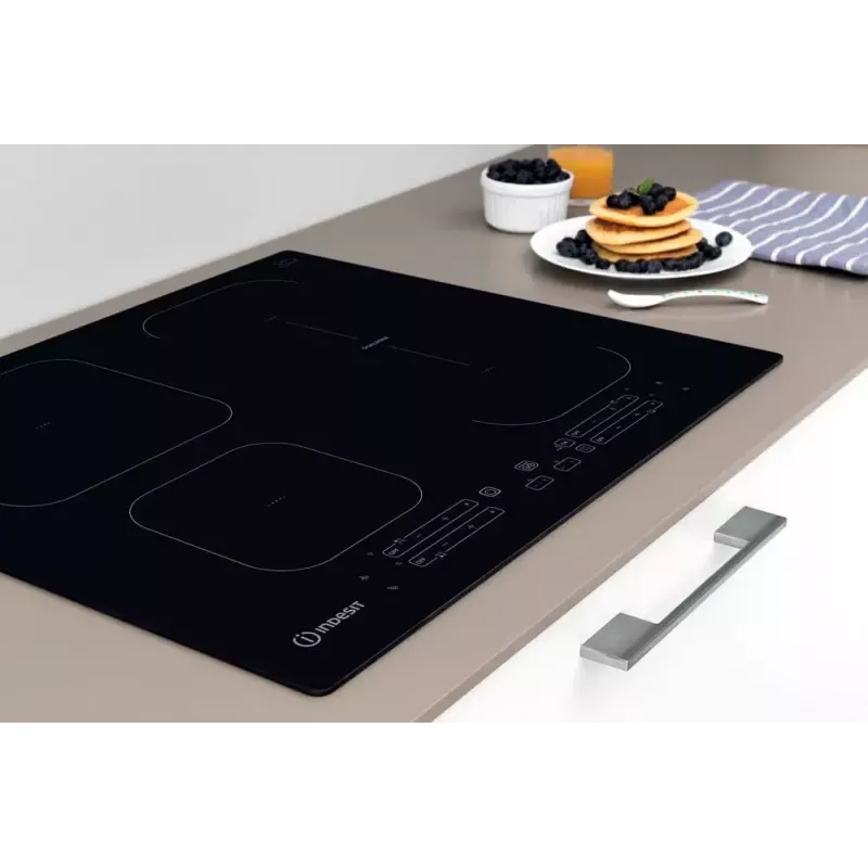 Indesit IB 65B60 NE Must sisseehitatav 59 cm tsoon-induktsioonpliit, 4 tsooni