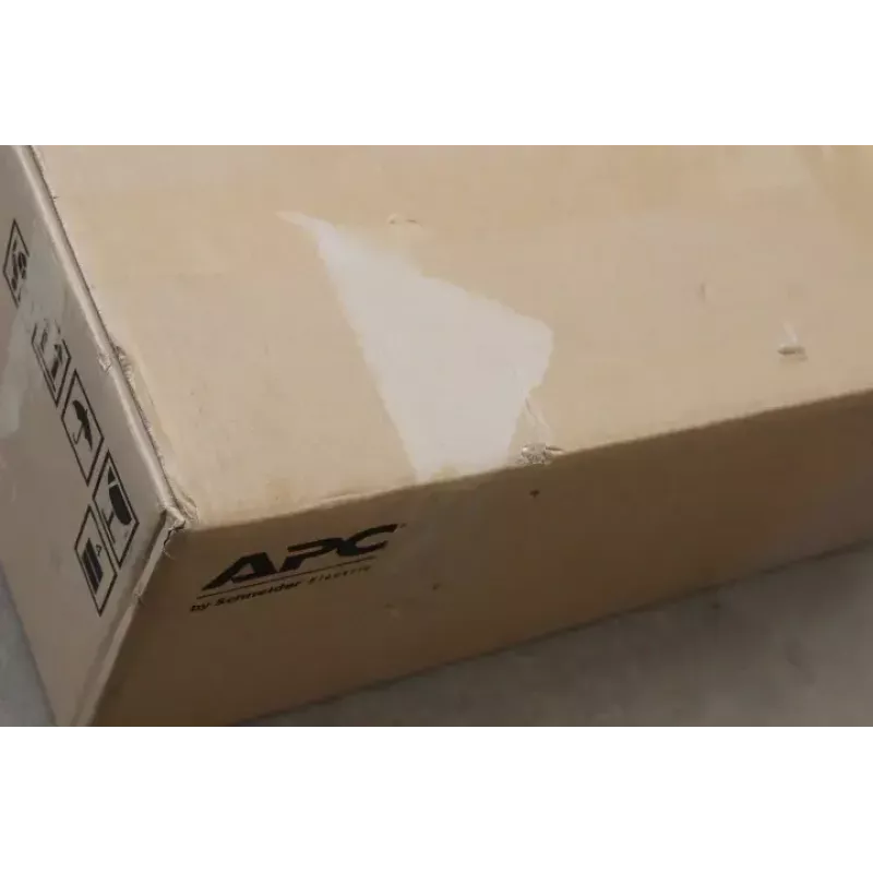 UPS Schneider Electric SMT1500RMI2UNC 1500VA Rackmount 2U 4× IEC C13 pistikupesaga