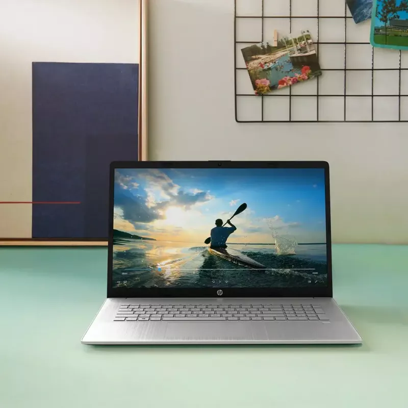 Sülearvuti HP 17-cp3114nw 17,3 tolli Ryzen 7 7730U 16GB 512GB Win11Home