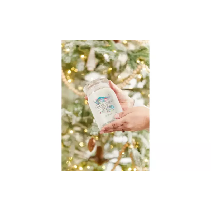 Yankee Candle Signature Magical Bright Lights suur purgiküünal, 567 g