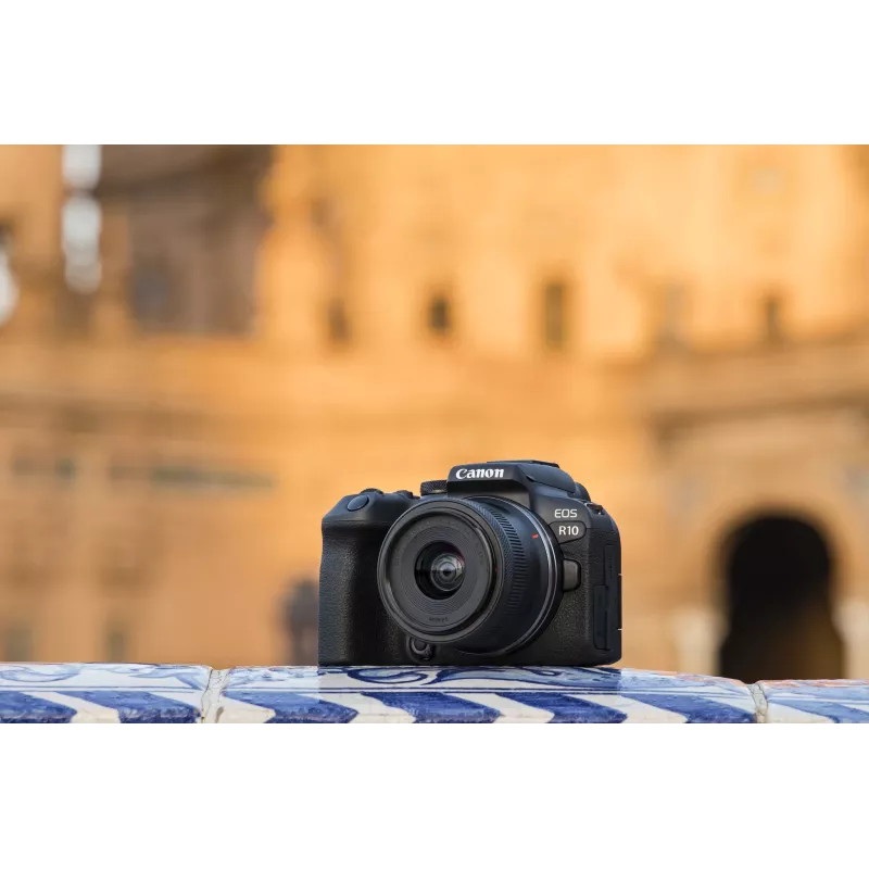 Canon EOS R10 MILC korpus 24,2 MP CMOS 6000 x 4000 pikslit must