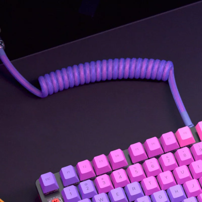 Spiraalne USB-kaabel GLORIOUS GMMK Nebula 1,5 m RGB klaviatuuridele