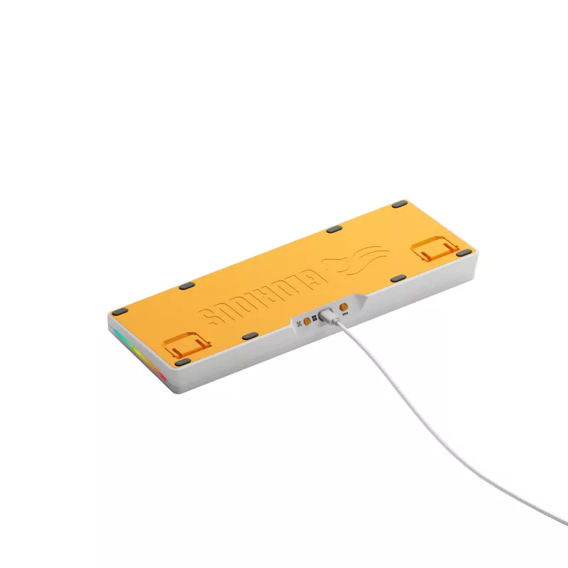 Mehaaniline mänguklaviatuur GLORIOUS GMMK 3 65% Valge — juhtmega USB, RGB, QWERTY (USA)