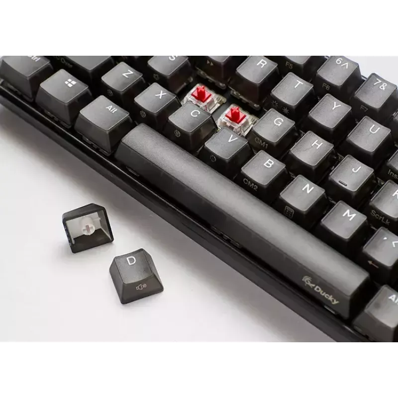 Ducky One 3 Aura SF klaviatuur mängimiseks USB QWERTY must 67 klahvi RGB