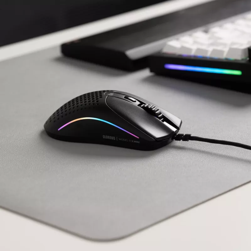 Mängurihiir Glorious Gaming Model O 2 Mini Mängurihiir RGB Must