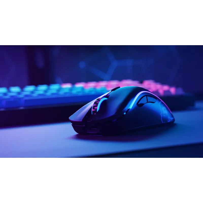 Glorious Gaming Glorious Model D Wireless - Matt must, paremakäeline, RF-juhtmevaba, 19000 DPI, must