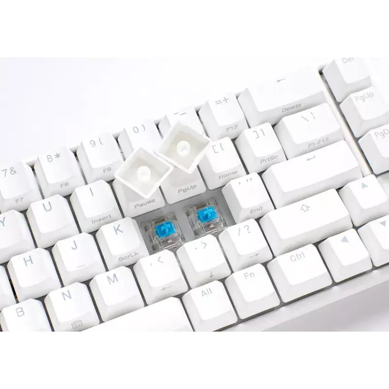 Ducky One 3 Classic Pure Valge SF mängurklaviatuur USB mehaaniline 67 klahvi RGB