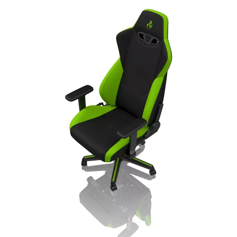 Mängutool Nitro Concepts S300 — riidest iste, reguleeritav kõrgus 128–140 cm, seljatoe laius 56 cm, must/roheline